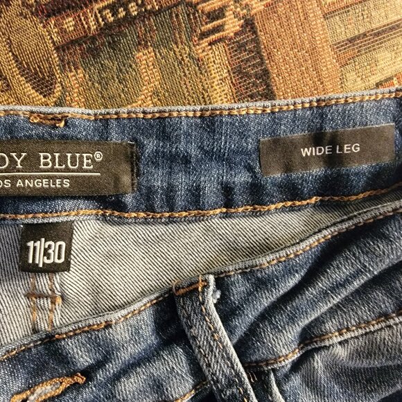 Judy Blue Wide Leg High Waist 11/30 - Picture 3 of 4